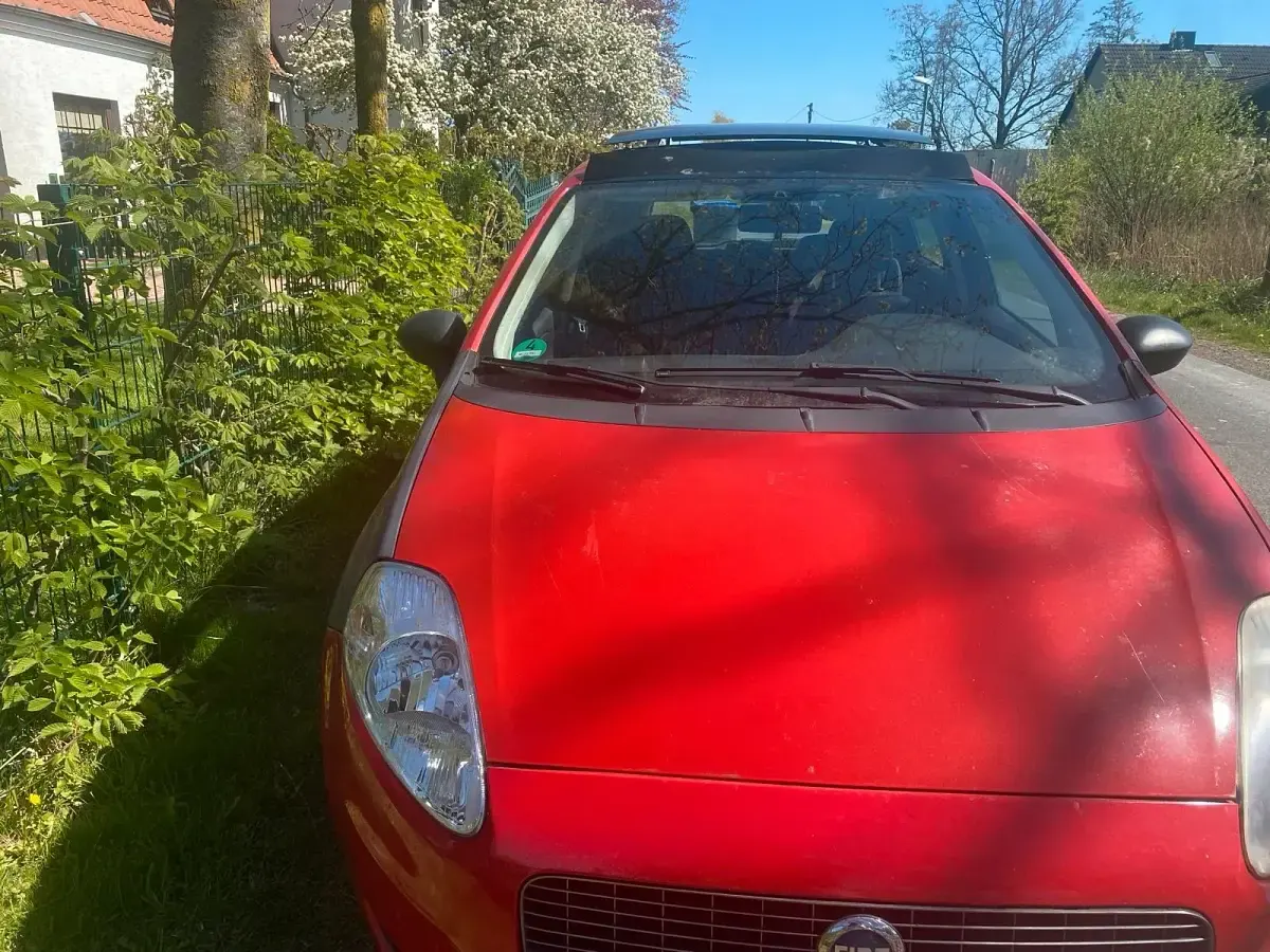 Brugt Fiat Punto 77 HK (56 kW) 2006 Rød Hatchback