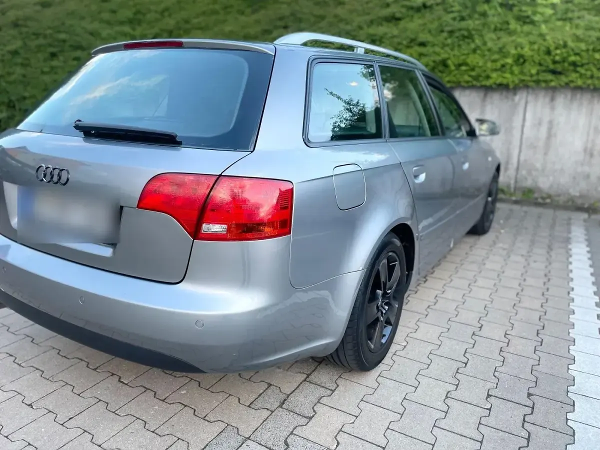 Gebraucht Audi A4 S-Line 131 PS (96 kW) 2005 Silber Kombi