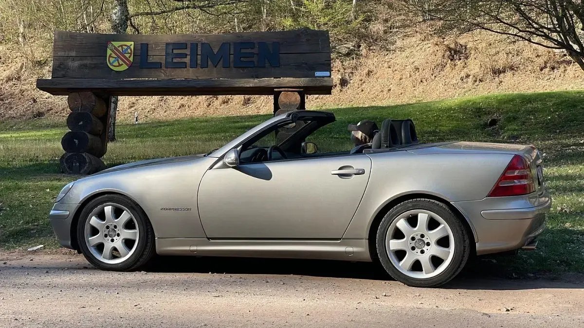 Gebraucht Mercedes SLK200 163 PS (119 kW) 2003 Silber Cabrio