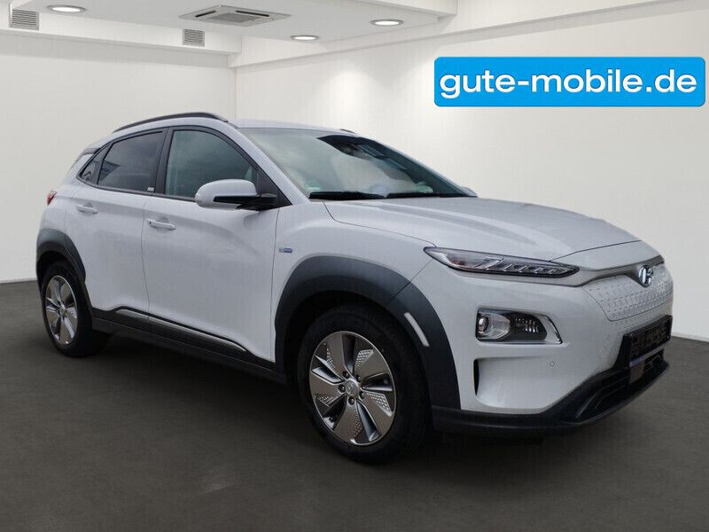Andere farbe Gebraucht 2021 Hyundai Kona Style SUV | 33.290 € - Bild 1/4
