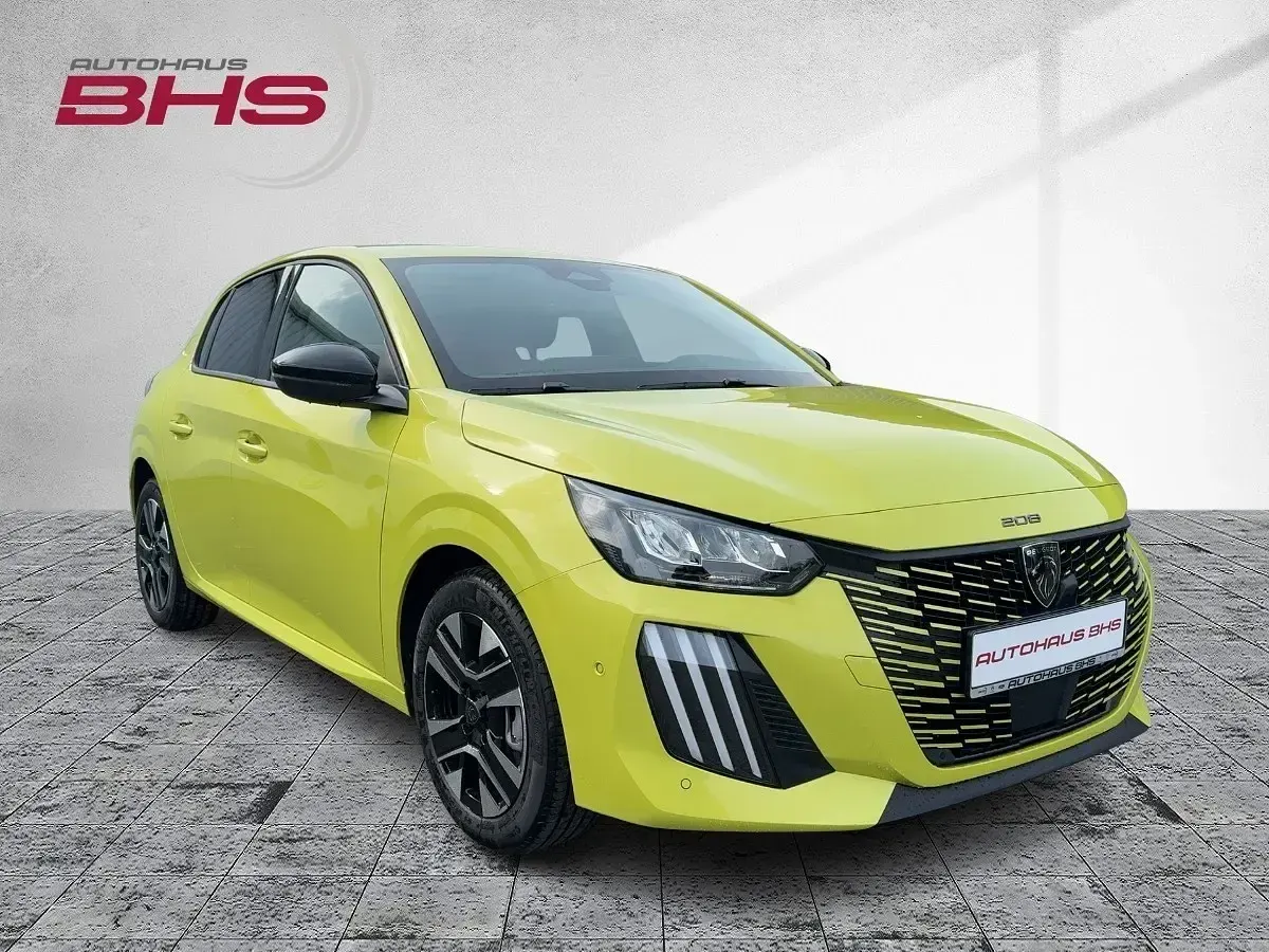 Gebraucht Peugeot 208 Allure 101 PS (74 kW) 2026 Agueda gelb (gelb) Kleinwagen