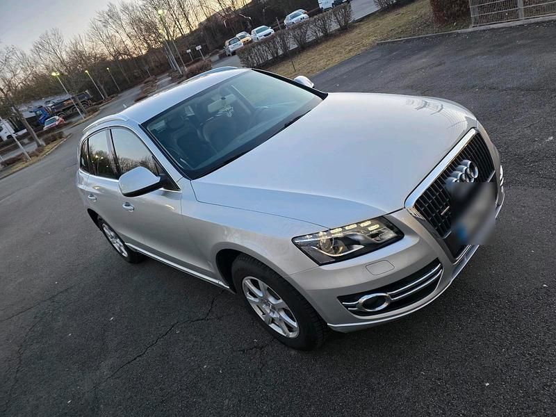 Usado Audi Q5 177 HP (130 kW) 2008 Prateado SUV