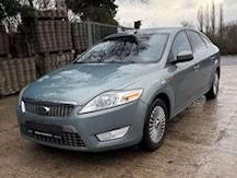 Gebraucht Ford Mondeo Titanium 131 PS (96 kW) 2008 Thunder metallic Limousine
