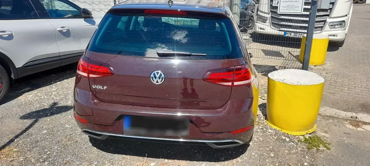 Gebraucht VW Golf VII Trendline 116 PS (85 kW) 2017 Limousine
