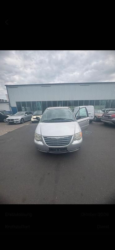 Gebraucht 2005 Chrysler Voyager Van / Kleinbus | 3.200 € (Teuer) - Bild 1/4