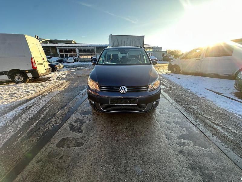 Gebraucht VW Touran Comfortline 140 PS (102 kW) 2012 Blau Van / Kleinbus
