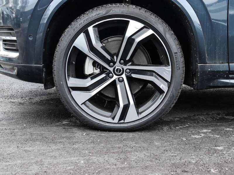 Gebraucht Volvo XC90 Plus 235 PS (172 kW) 2023 Blau SUV