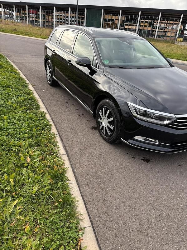 Używany VW Passat 190 KM (139 kW) 2016 Czarny Kombi