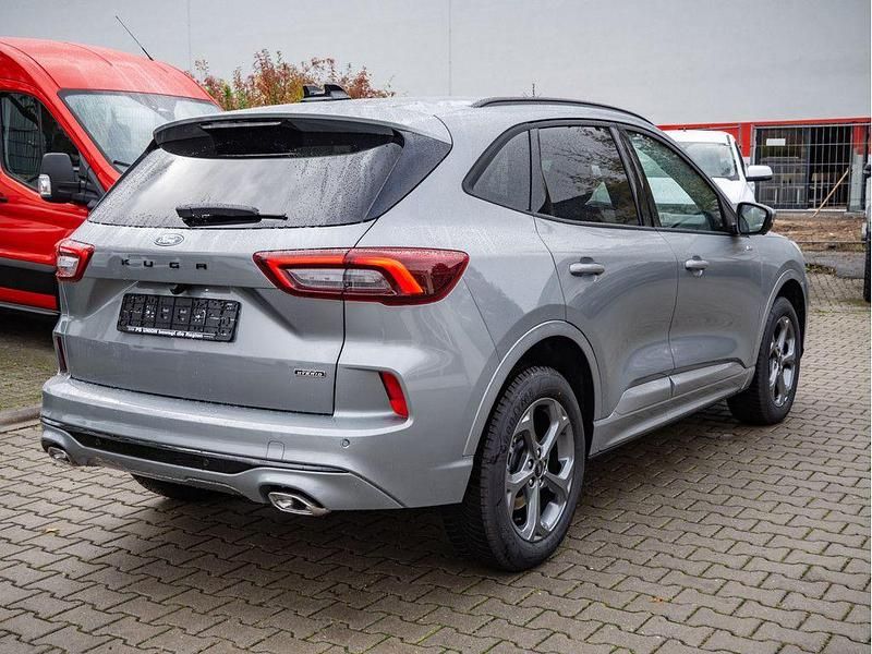 Schoene Ford Kuga 242 Ps Technische Daten Bild