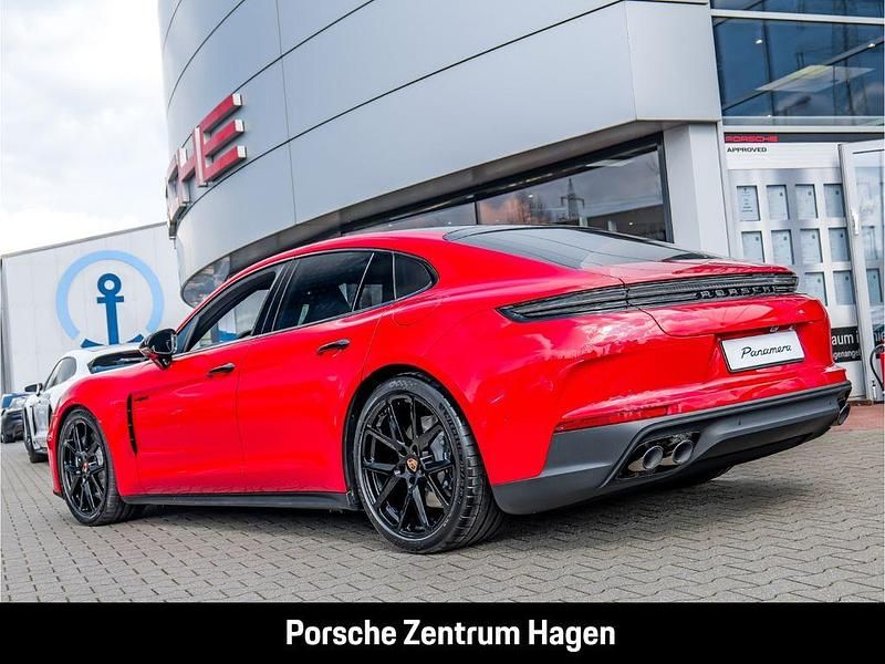 Gebraucht Porsche Panamera 4 470 PS (345 kW) 2025 Rot Limousine