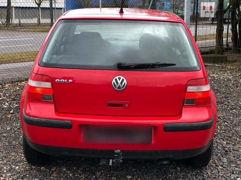 Gebraucht VW Golf IV 75 PS (55 kW) 2002 Rot Limousine