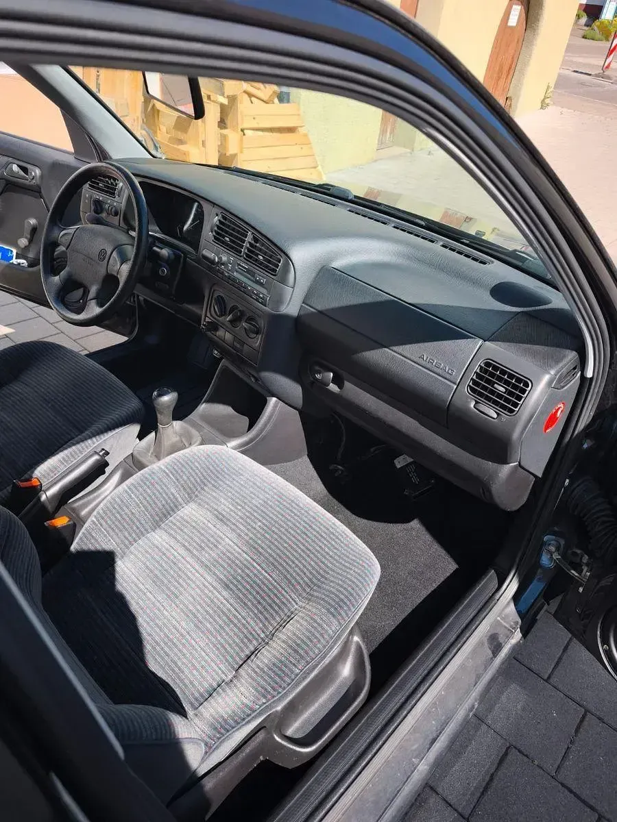 Brugt VW Golf III 116 HK (85 kW) 1993 Sort Stationcar