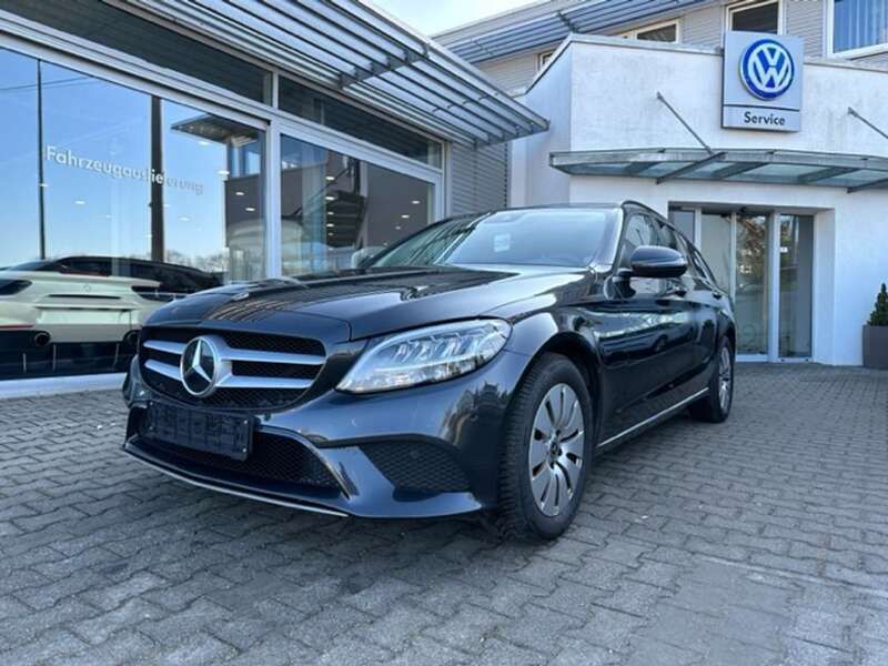 Grau Gebraucht 2020 Mercedes C200 Kombi | 21.480 € (Guter Preis) - Bild 1/4