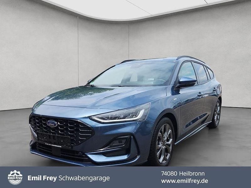 Chrome blue metallic Gebraucht 2024 Ford Focus ST-Line X Kombi | 26.090 € (Fairer Preis) - Bild 1/4