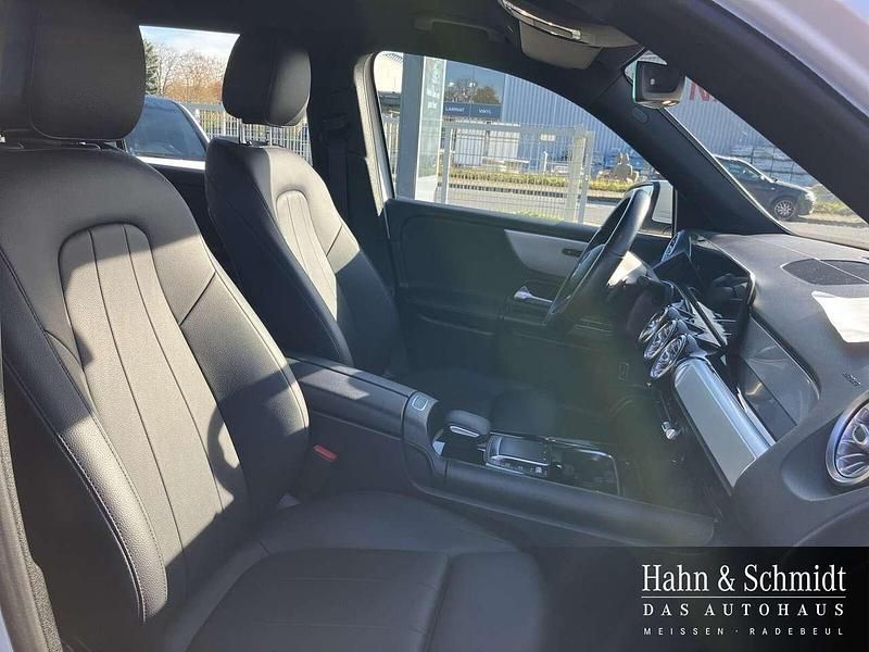 Gebraucht Mercedes GLB200 Style 163 PS (119 kW) 2020 Polarweiß SUV