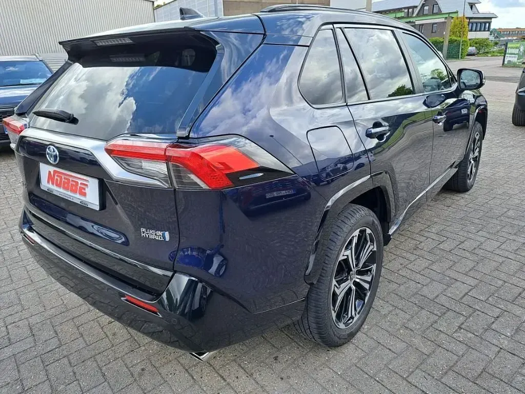 Gebraucht Toyota RAV4 Hybrid Style 306 PS (225 kW) 2021 Blau SUV