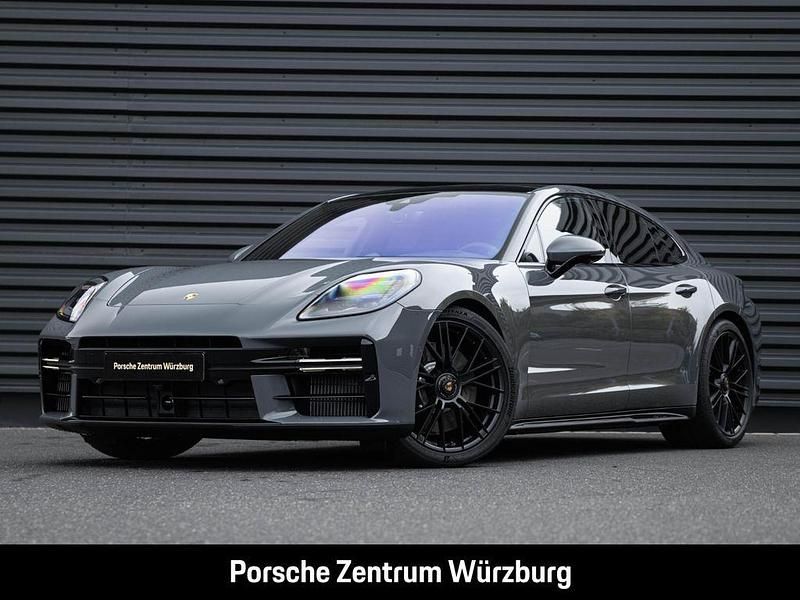 Grau Gebraucht 2025 Porsche Panamera GTS Limousine | 179.890 € - Bild 1/4