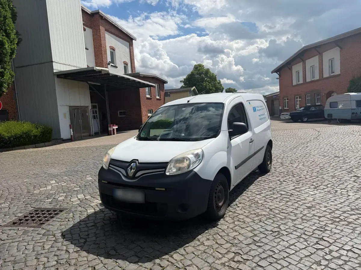 Gebraucht Renault Kangoo Expression 90 PS (66 kW) 2015 Weiß Van / Kleinbus