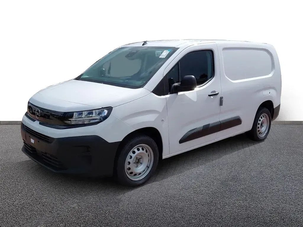Neu Opel Combo 131 PS (96 kW) 2026 Lackierung weiss icy/typ ausse Van / Kleinbus