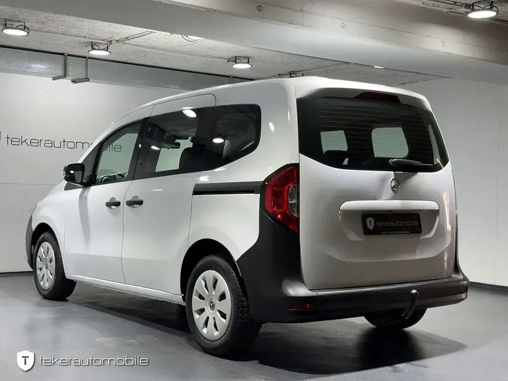 Gebraucht Mercedes Citan 112 116 PS (85 kW) 2023 Arktikweiss Van / Kleinbus