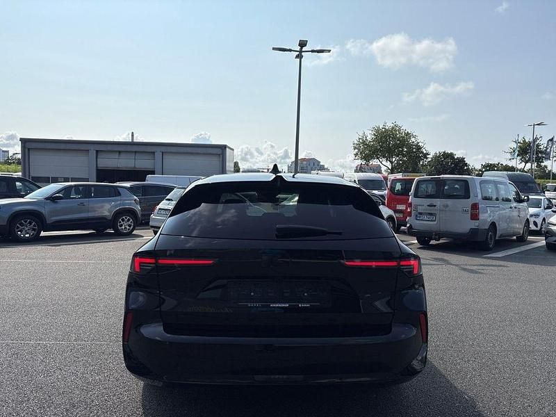 Gebraucht Opel Astra 131 PS (96 kW) 2024 Schwarz Kombi