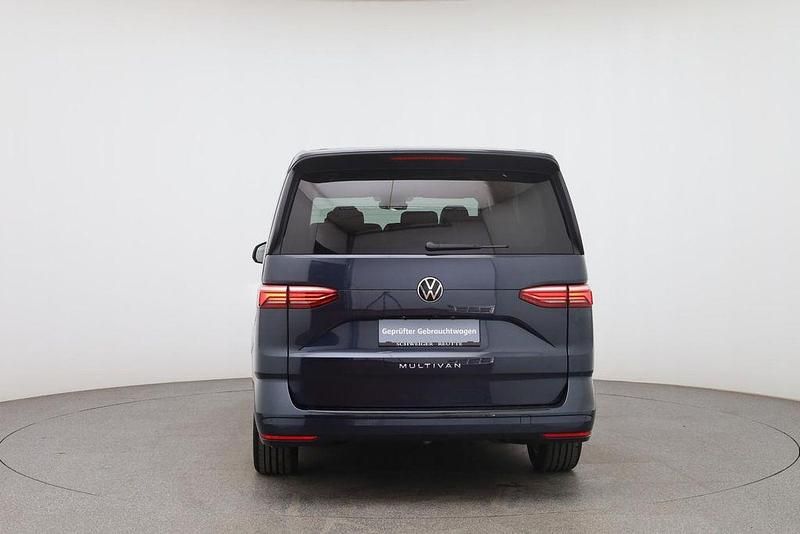 Gebraucht VW Multivan Life 150 PS (110 kW) 2024 Blau Van / Kleinbus