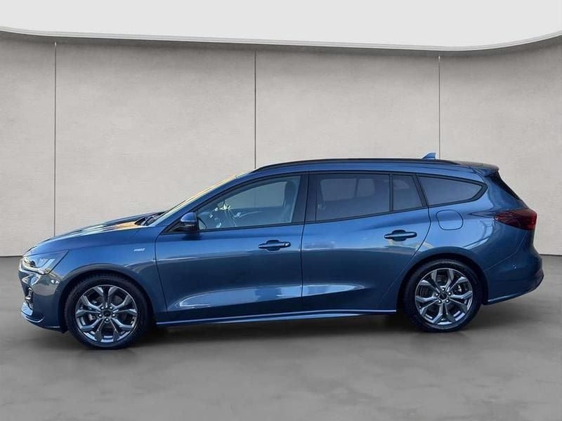 Gebraucht Ford Focus ST-Line X 155 PS (114 kW) 2024 Chrome blue metallic Kombi