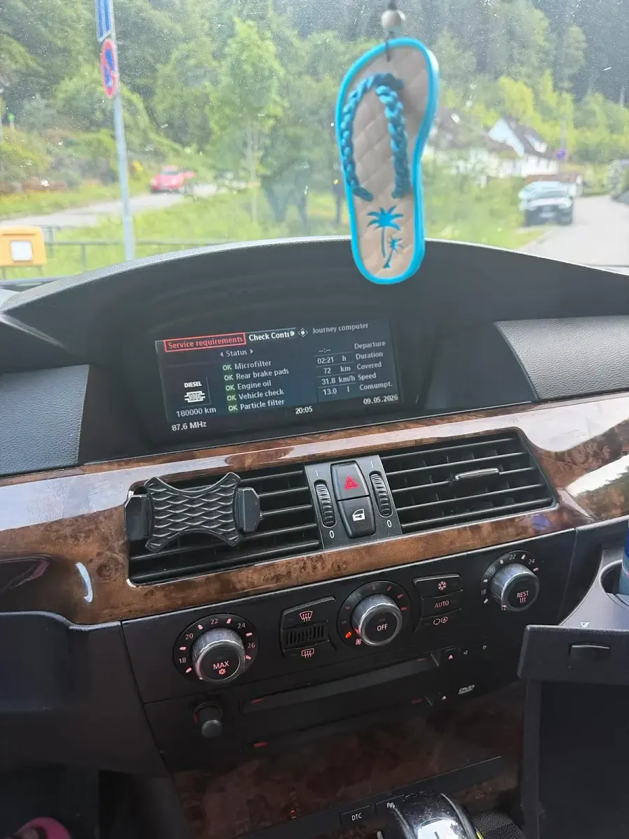 Używany BMW 530 231 KM (169 kW) 2006 Szary Sedan/Limuzyna