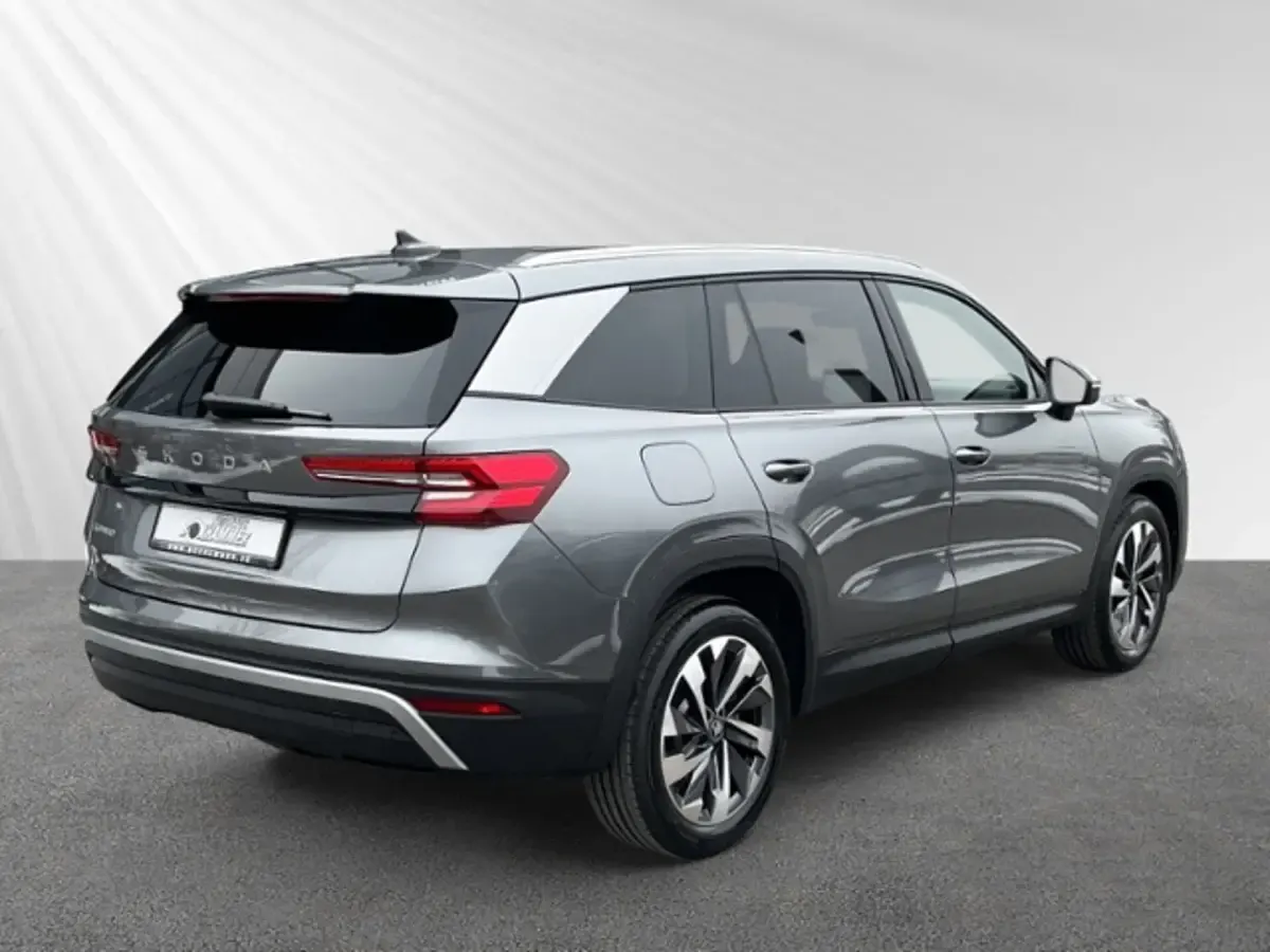 Gebraucht Skoda Kodiaq Selection 150 PS (110 kW) 2025 Grau SUV