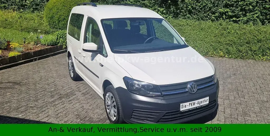 Gebraucht VW Caddy Trendline 150 PS (110 kW) 2019 Weiß Van / Kleinbus