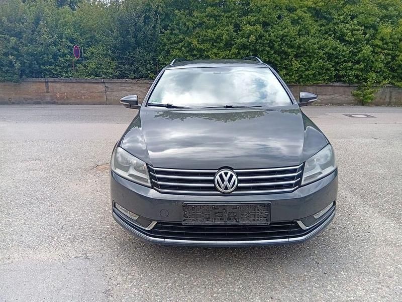 Gebraucht VW Passat 177 PS (130 kW) 2014 Grau Limousine