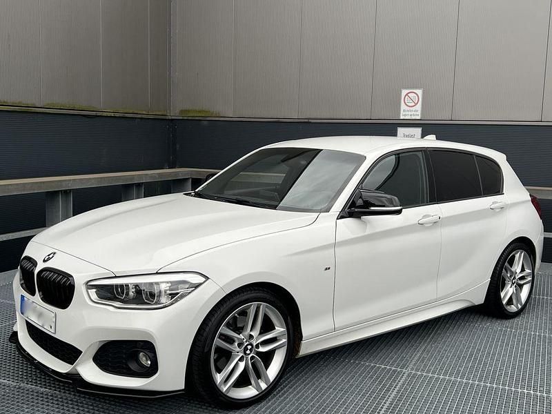 Weiß Gebraucht 2015 BMW 120 M Sport Kleinwagen | 14.900 € (Etwas zu teuer) - Bild 1/4