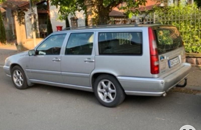 Silber Gebraucht 1999 Volvo V70 Kombi | 1.200 € (Superpreis) - Bild 1/4