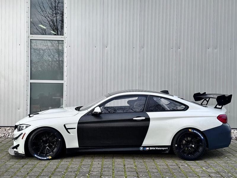 Używany BMW M4 Performance 500 KM (367 kW) 2019 Biały Coupe