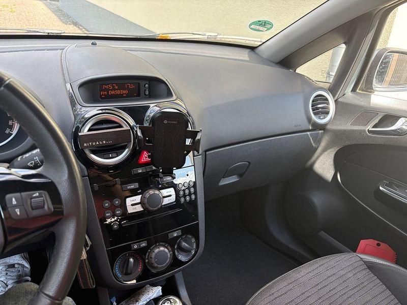 Gebraucht Opel Corsa Energy 87 PS (63 kW) 2014 Grau Kleinwagen