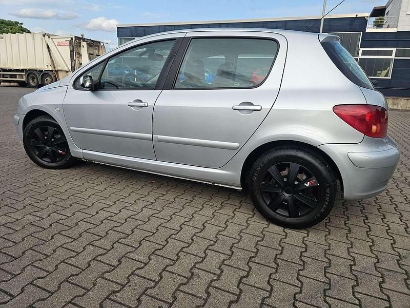 Silber Gebraucht 2003 Peugeot 307 Sport Limousine | 1.799 € (Fairer Preis) - Bild 1/4