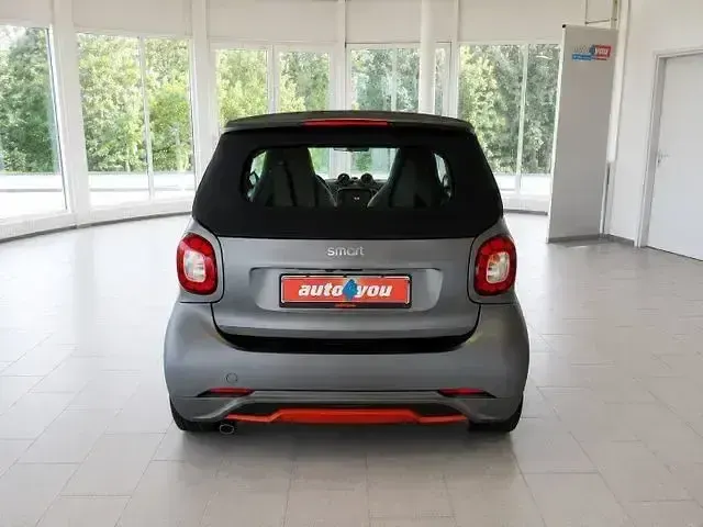Gebraucht Smart ForTwo Cabrio Brabus 90 PS (66 kW) 2017 Grau Cabrio