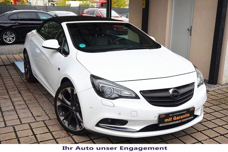 Schneeweiss/olympic/summit whi Gebraucht 2014 Opel Cascada Cabrio | 12.350 € (Fairer Preis) - Bild 1/4