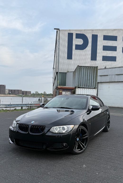 Schwarz Gebraucht 2013 BMW 325 Cabriolet M Sport Cabrio | 16.000 € (Fairer Preis) - Bild 1/4