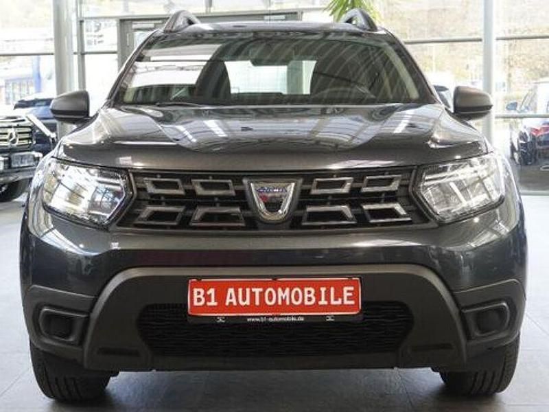 Gebraucht Dacia Duster Essentiel 91 PS (66 kW) 2022 Grau Limousine