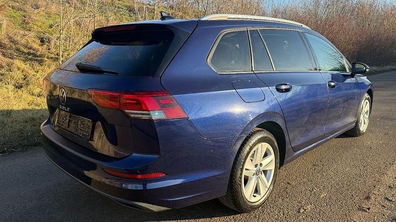 Gebraucht VW Golf VII 150 PS (110 kW) 2021 Blau Kombi