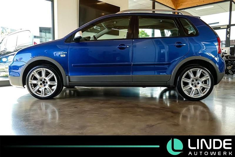 Gebraucht VW Polo Cross 101 PS (74 kW) 2004 Ravennablau metallic Kleinwagen
