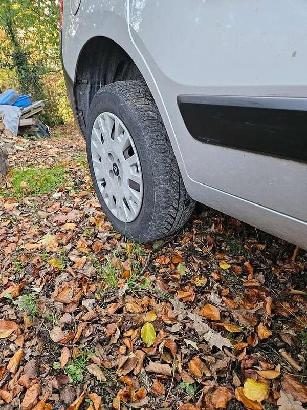 Gebraucht Citroën Nemo 73 PS (53 kW) 2009 Silber Van / Kleinbus