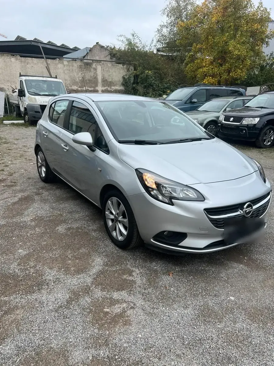 Gebraucht Opel Corsa 90 PS (66 kW) 2017 Silber Kleinwagen