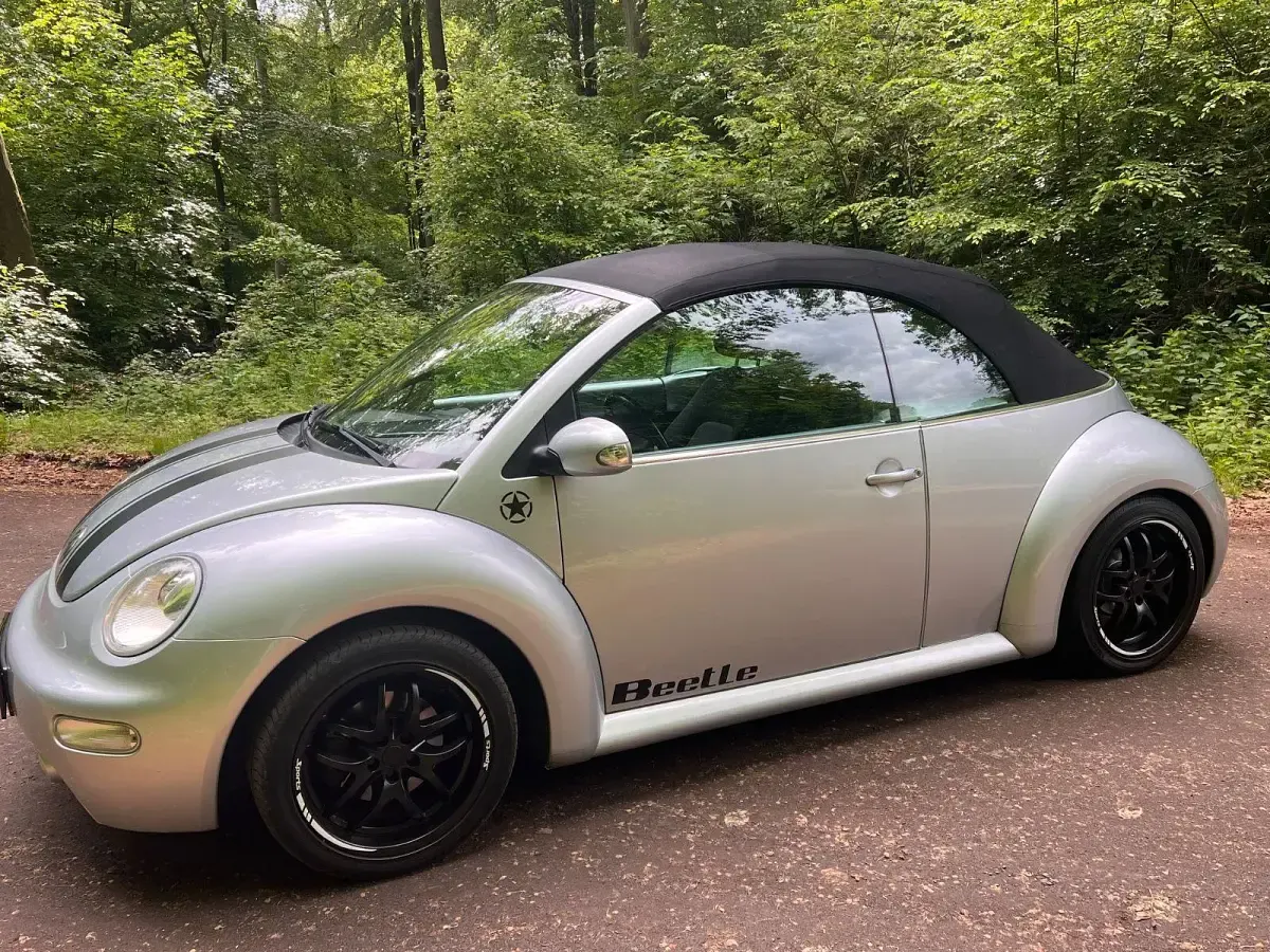 Gebraucht VW New Beetle 101 PS (74 kW) 2003 Silber Kleinwagen