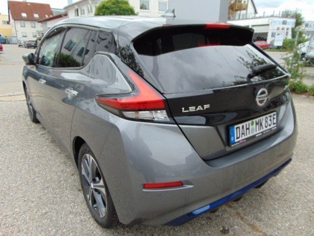 Gebraucht Nissan Leaf N-Connecta 110 kW (150 PS) 2021 Grau Kleinwagen