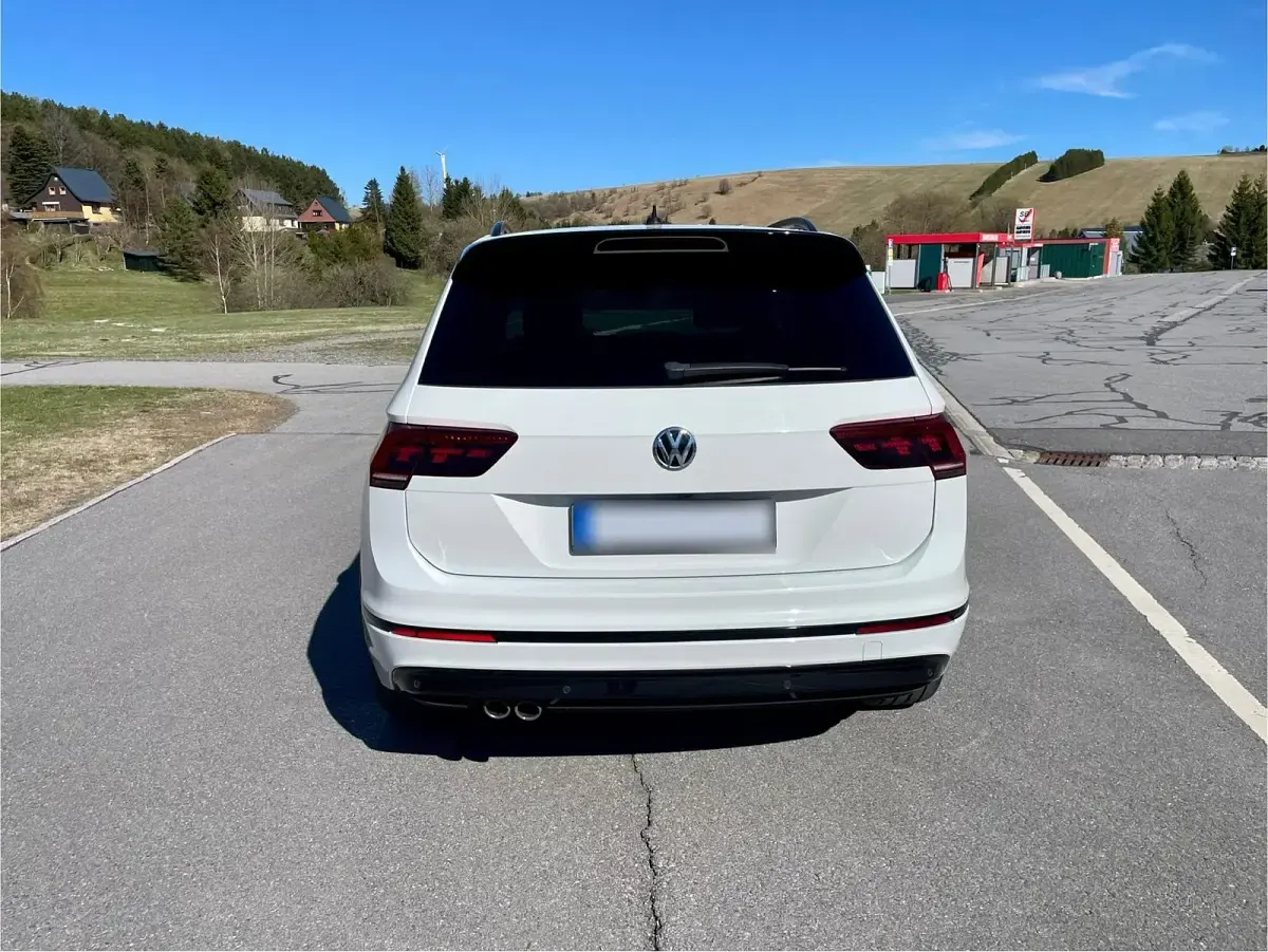 Gebraucht VW Tiguan Highline 190 PS (139 kW) 2019 Weiß SUV