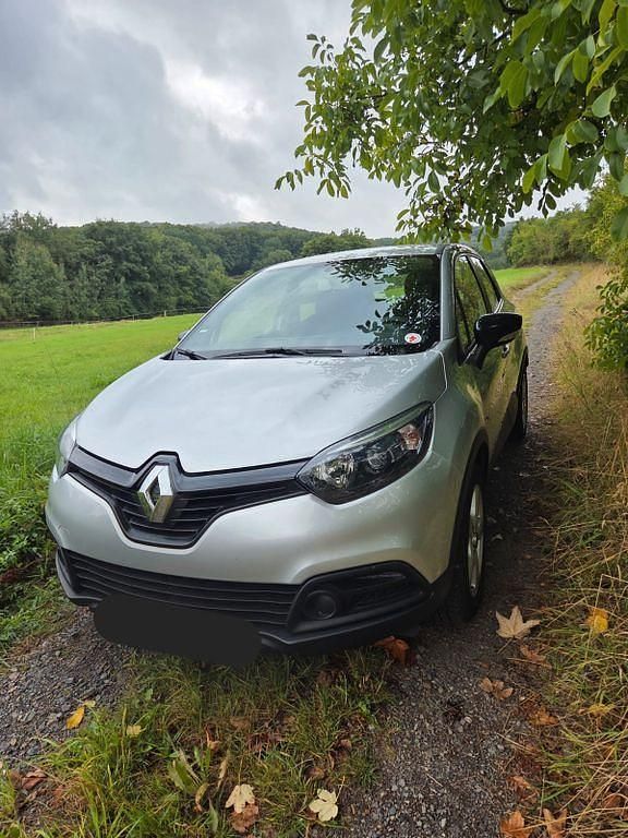 Silber Gebraucht 2015 Renault Captur SUV | 7.480 € (Guter Preis) - Bild 1/4