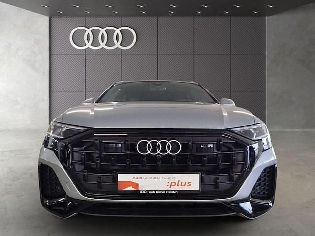 Gebraucht Audi Q8 Ambiente 231 PS (169 kW) 2025 Satellitsilber metallic/satell SUV