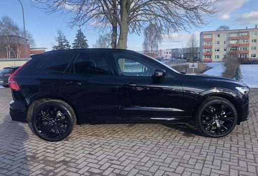 Gebraucht Volvo XC60 Plus 250 PS (183 kW) 2025 Schwarz SUV